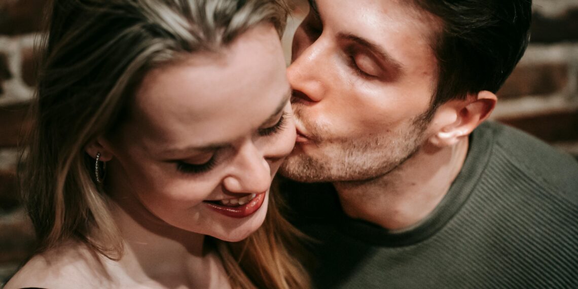Top 10 Heartwarming Love Quotes for Her That Will Melt Her Heart